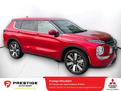 New 2026 Mitsubishi Outlander SE FWD image 1