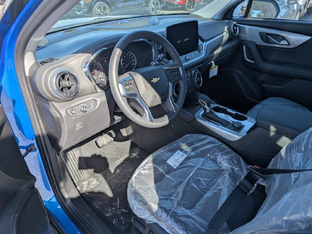New 2026 Chevrolet Blazer LT w/ Convenience Package FWD image 16