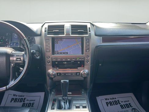 Used 2017 Lexus GX 460 Premium AWD/4WD image 10