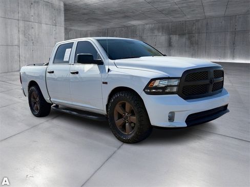 Used 2014 RAM 1500 Express image 9