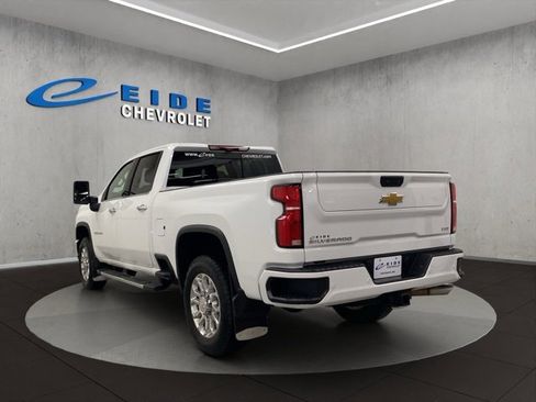 Used 2024 Chevrolet Silverado 2500 LTZ w/ LTZ Plus Package image 5