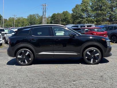 New 2025 Nissan Kicks SR