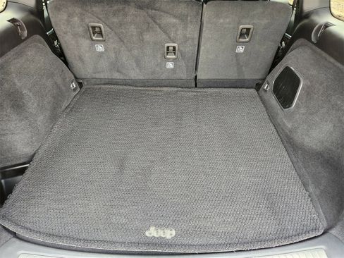 Certified 2024 Jeep Grand Cherokee Summit w/ Adv Protech Group IV image 46