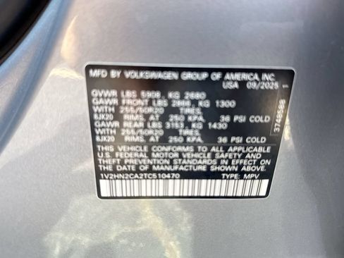 Used 2026 Volkswagen Atlas SE AWD/4WD image 33
