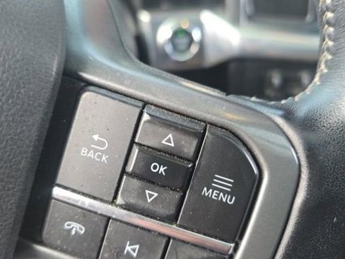 Used 2022 Ford F150 Lariat w/ Equipment Group 502A High image 27