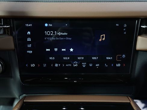 New 2026 Lincoln Navigator Reserve AWD/4WD image 29