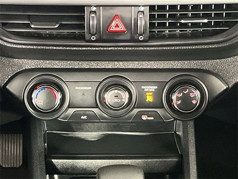 Certified 2024 Kia Forte LXS w/ LXS Technology Package image 18