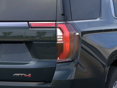 New 2026 GMC Yukon AT4 Ultimate AWD/4WD image 11