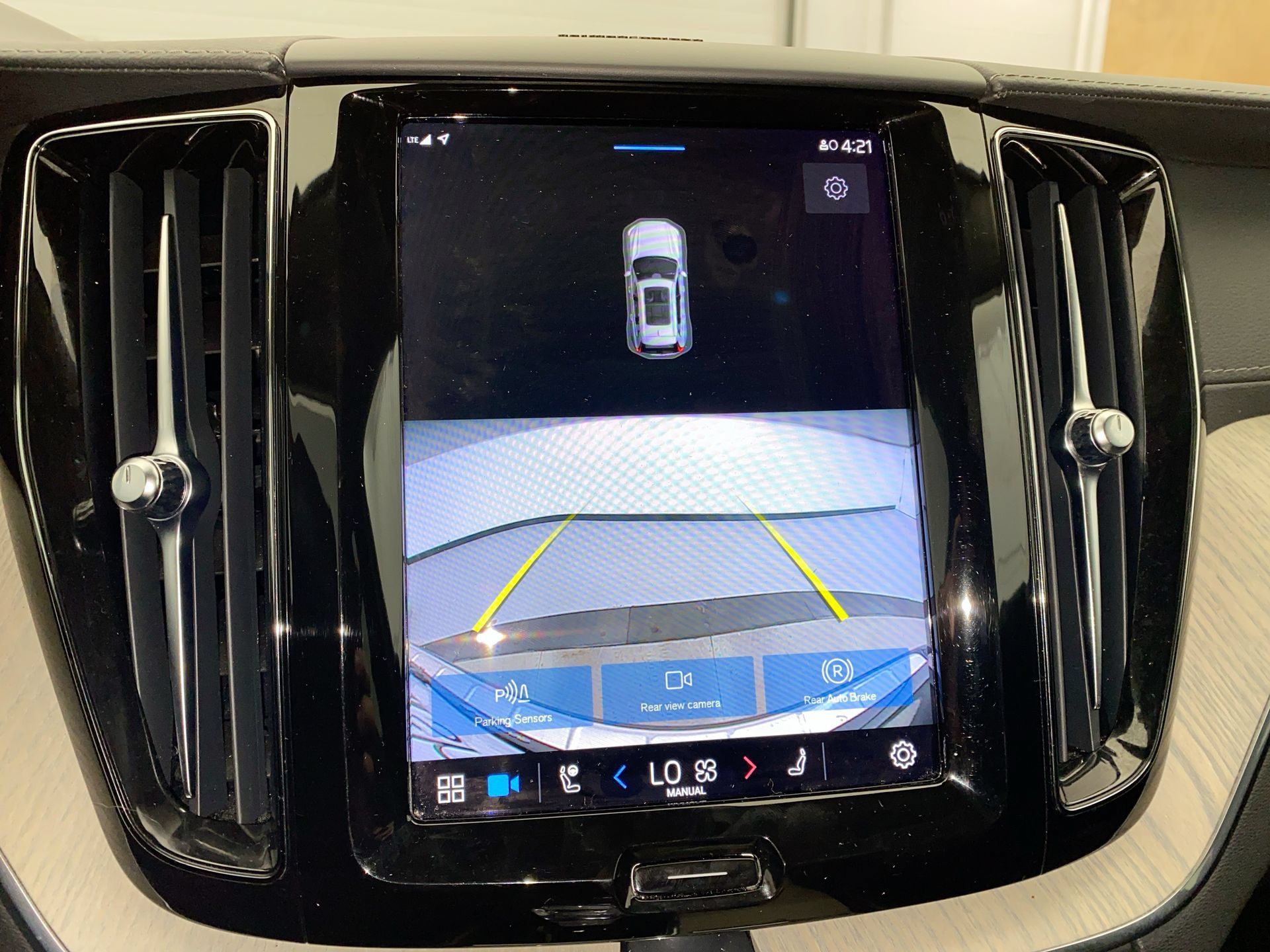 Used 2022 Volvo XC60 B5 Inscription w/ Climate Package AWD/4WD image 15