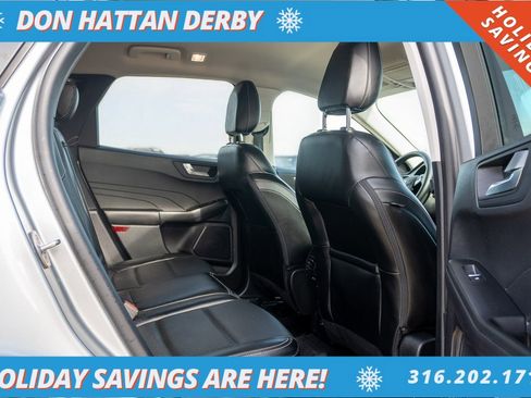 Used 2022 Ford Escape SEL image 19