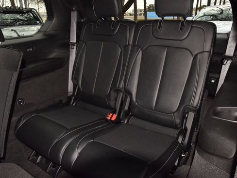 Used 2022 Jeep Grand Cherokee L Overland image 15