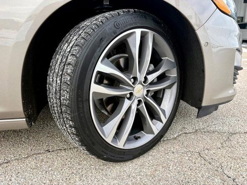 Used 2024 Chevrolet Malibu LT image 10