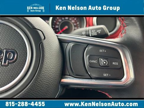 Used 2022 Jeep Wrangler Unlimited Rubicon image 38