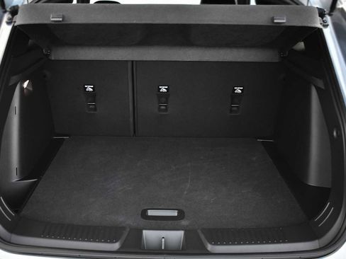 Used 2025 Chevrolet Trax RS w/ Sunroof Package image 8