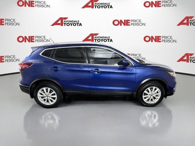 Used 2022 Nissan Rogue Sport SV FWD image 8