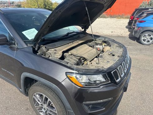 Used 2017 Jeep Compass Latitude w/ Popular Equipment Group image 23