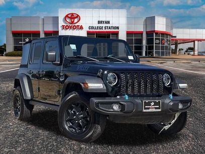 Used 2023 Jeep Wrangler Unlimited w/ Cold Weather Group