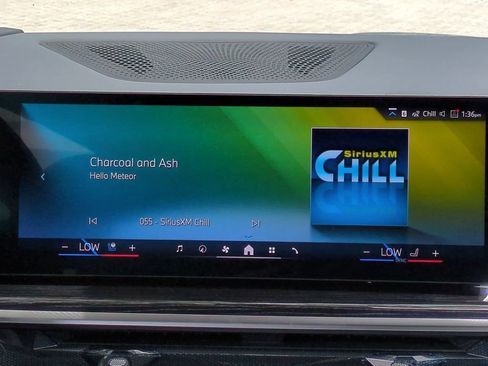New 2027 BMW X7 xDrive40i w/ Executive Package AWD/4WD image 18