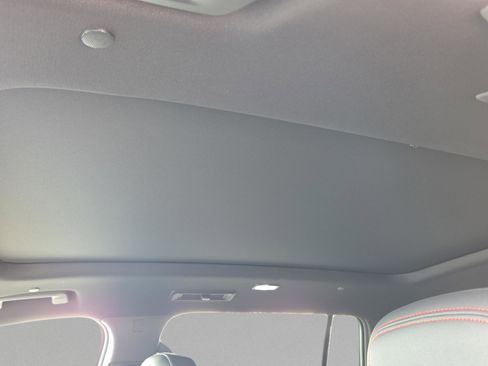 New 2026 Chevrolet Traverse RS w/ LPO, Floor Liner Package image 19