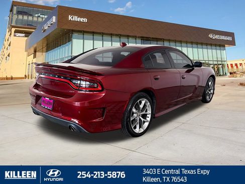 Used 2020 Dodge Charger GT RWD image 4