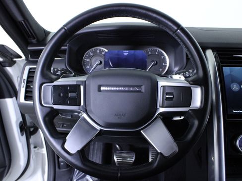 Used 2023 Land Rover Discovery S R-Dynamic image 23