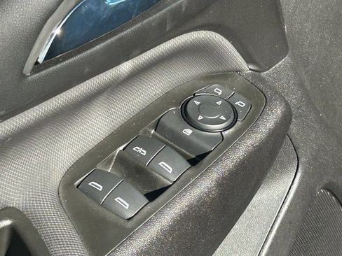 Used 2024 Chevrolet Equinox RS w/ RS Leather Package image 28