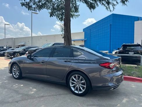 Used 2023 Acura TLX FWD image 4
