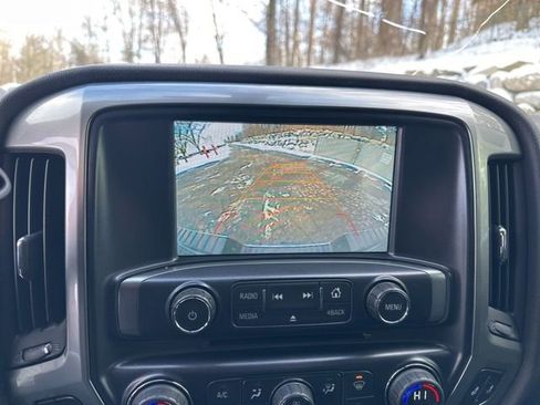 Used 2015 Chevrolet Silverado 2500 LT w/ LT Convenience Package image 18