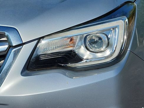 Used 2017 Subaru Forester 2.5i Touring AWD/4WD image 36
