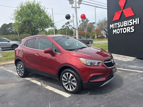 Used 2022 Buick Encore Preferred w/ Safety Package image 1