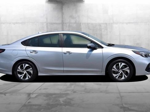 Used 2025 Subaru Legacy Premium AWD/4WD image 5
