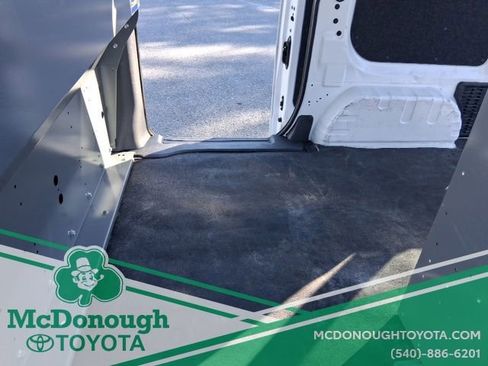 Used 2021 Nissan NV200 SV w/ Back Door Glass Package image 10