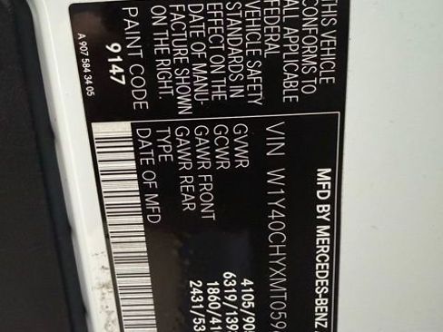 Used 2021 Mercedes-Benz Sprinter 2500 w/ Driver Convenience Package image 15