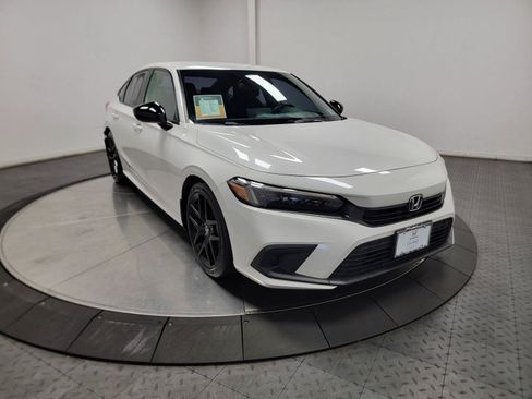 Certified 2023 Honda Civic LX image 2