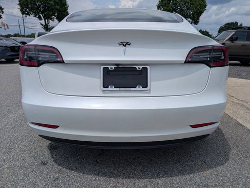 Used 2023 Tesla Model 3 Standard Range RWD image 4
