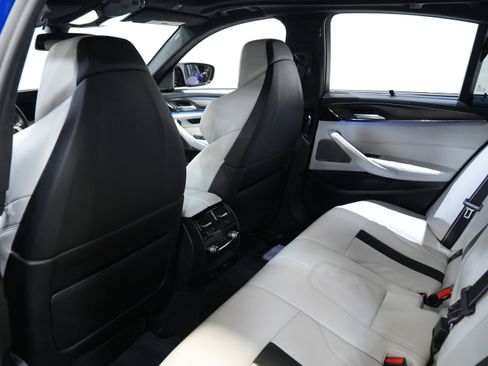 Used 2019 BMW M5 w/ Executive Package image 39