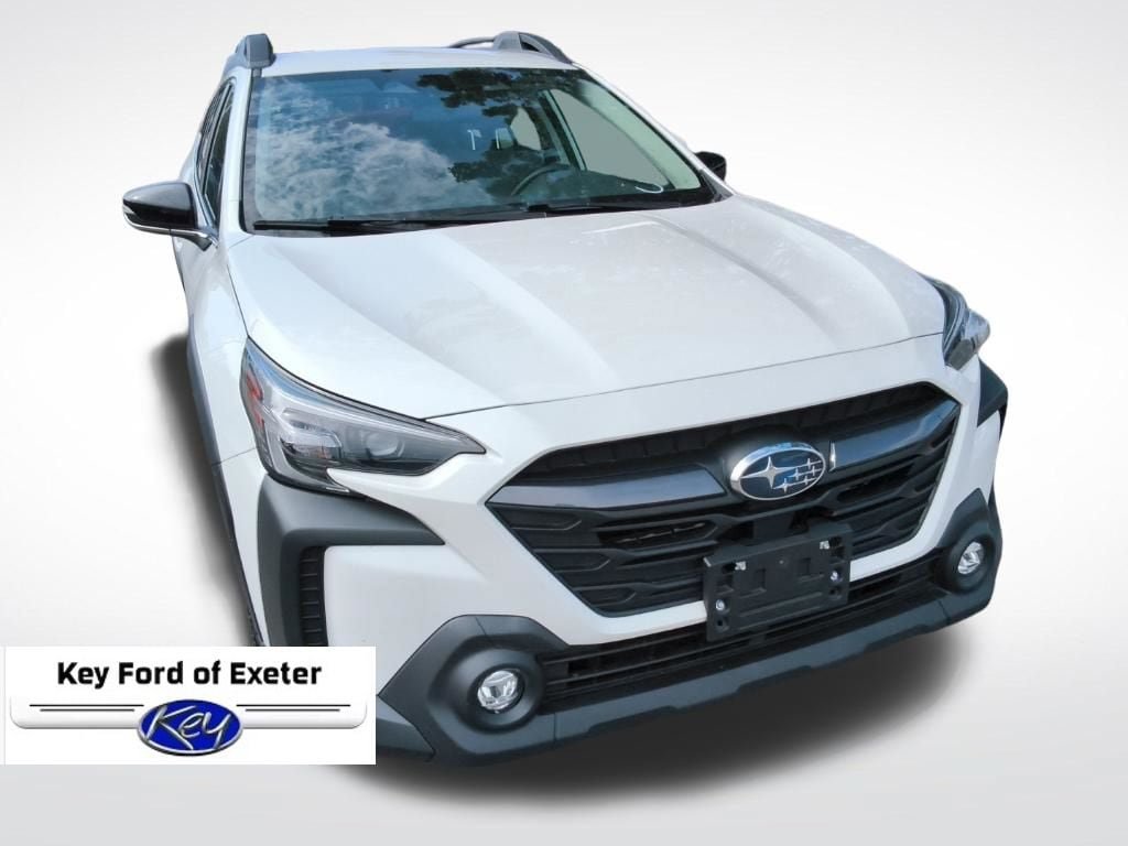 Used 2024 Subaru Outback Premium AWD/4WD image 3