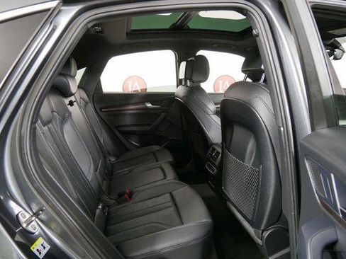 Used 2023 Audi Q5 2.0T Premium Plus w/ Premium Plus Package AWD/4WD image 12
