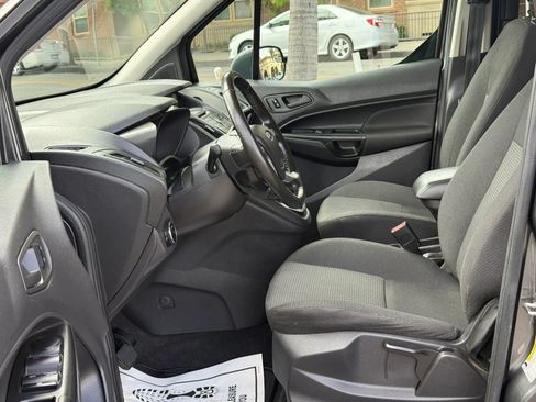 Used 2018 Ford Transit Connect XL FWD image 15