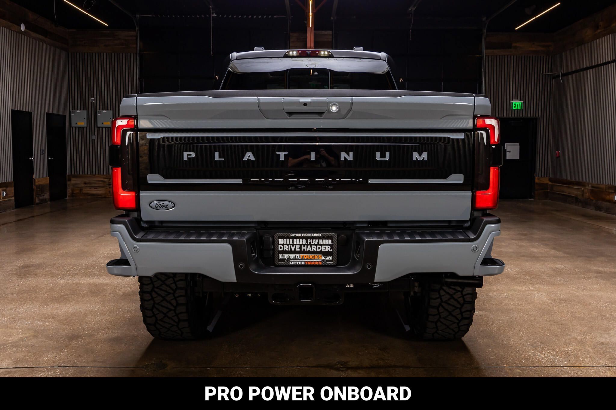 Used 2026 Ford F250 Platinum w/ Platinum Plus Package AWD/4WD image 8