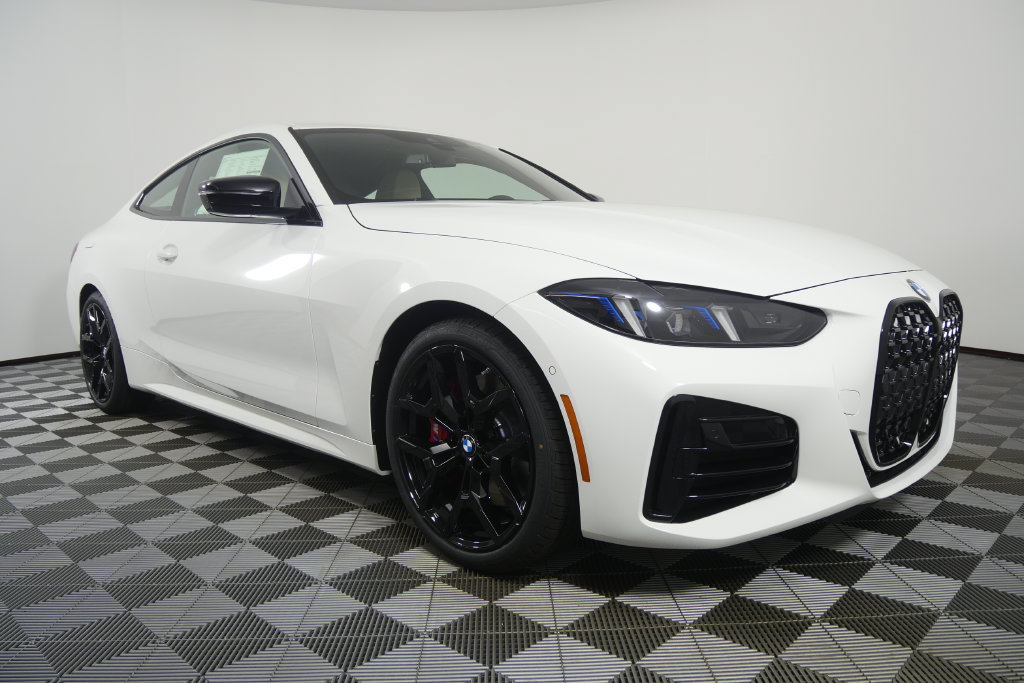New 2027 BMW 430i Coupe w/ M Sport Package RWD image 2