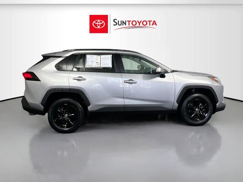 Used 2023 Toyota RAV4 XLE w/ Convenience Package image 2