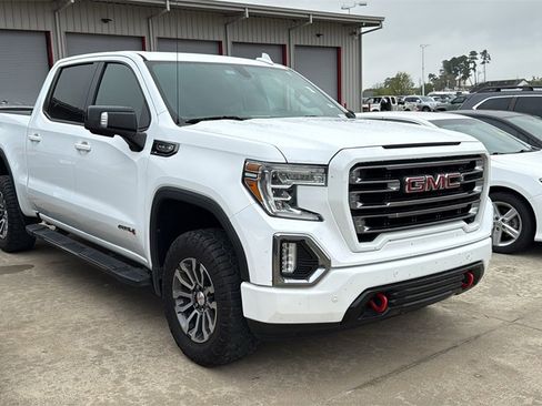 Used 2020 GMC Sierra 1500 AT4 w/ AT4 Premium Package image 2