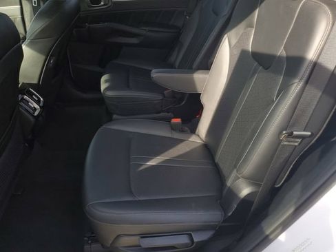 Certified 2023 Kia Sorento SX AWD/4WD image 11