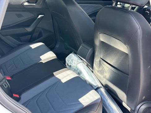 New 2026 Volkswagen Jetta GLI Autobahn FWD image 32