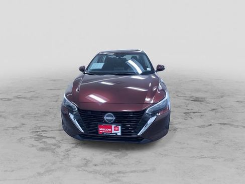 Used 2025 Nissan Sentra SV image 5