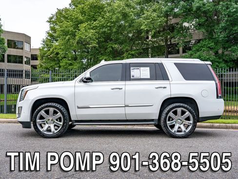 Used 2019 Cadillac Escalade Luxury AWD/4WD image 9