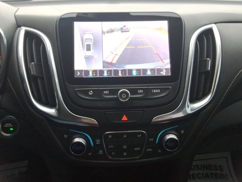 Used 2021 Chevrolet Equinox Premier image 17