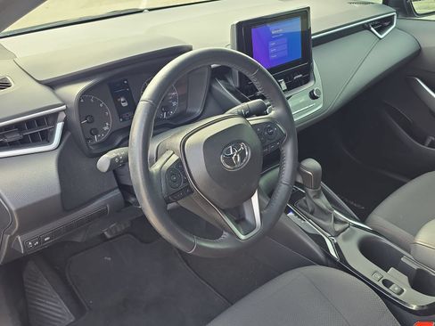 Used 2024 Toyota Corolla SE FWD image 13