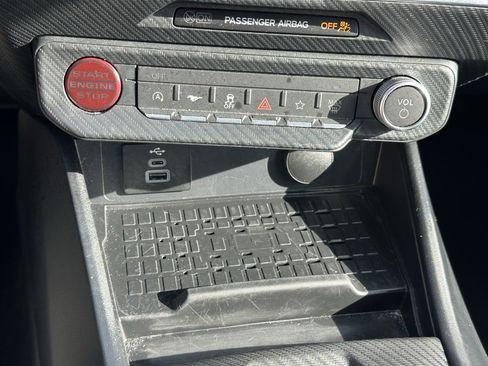 Used 2024 Ford Mustang Premium image 23